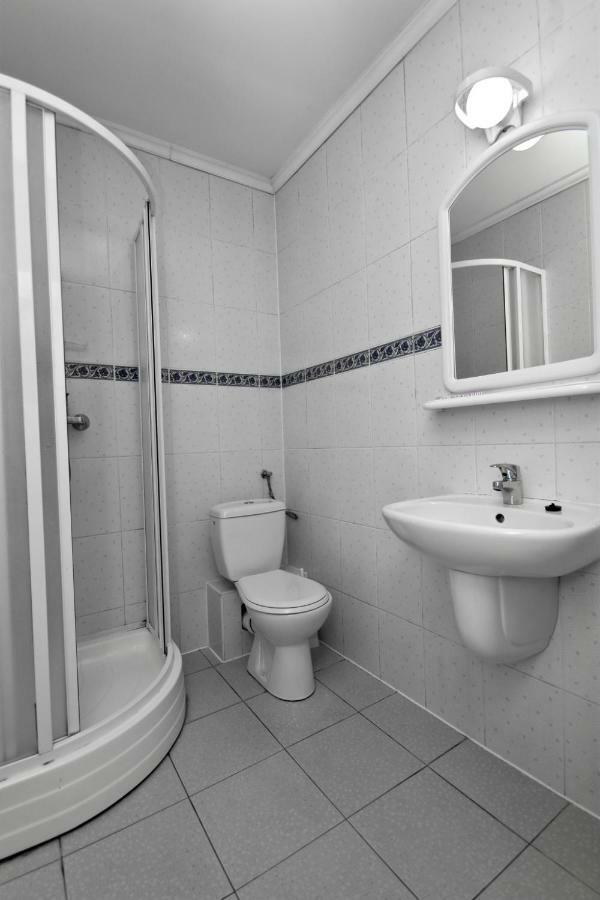 Bialy Orzel Aparthotel Przemysl Bagian luar foto
